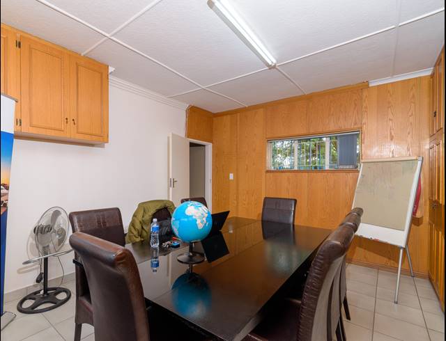 3 BEDROOM HOUSE FOR SALE IN KENSINGTON B